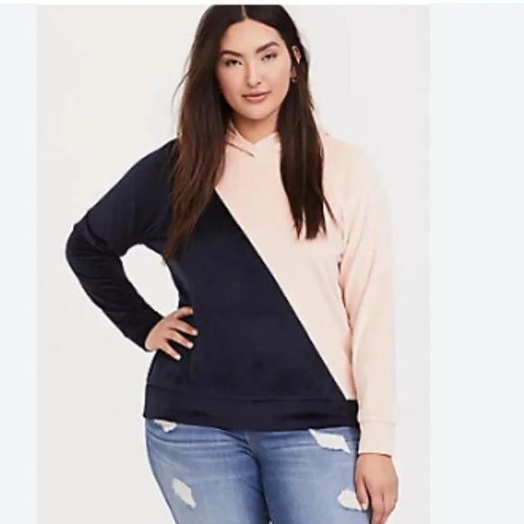 Torrid Velour  Pink Navy Colorblock Hoodie Sz Plus 1X - Picture 1 of 5